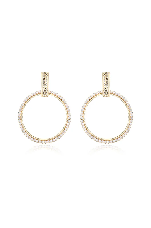 Ladies custom earrings-Classic Crystal Round Earrings