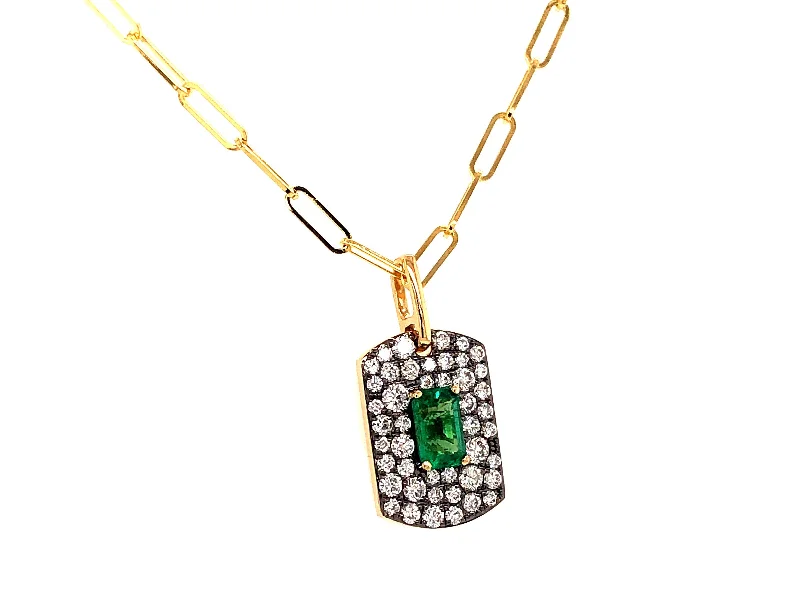 Ladies pendant necklace-Scattered Diamond Emerald Center Dog Tag Necklace