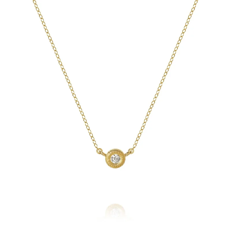 Ladies classic diamond necklace-Glory 18K Gold Necklace w. Diamond