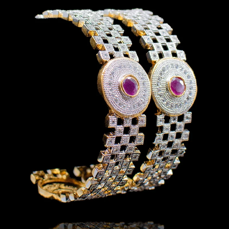 Ladies luxury gold bracelet-Sabika Bangles