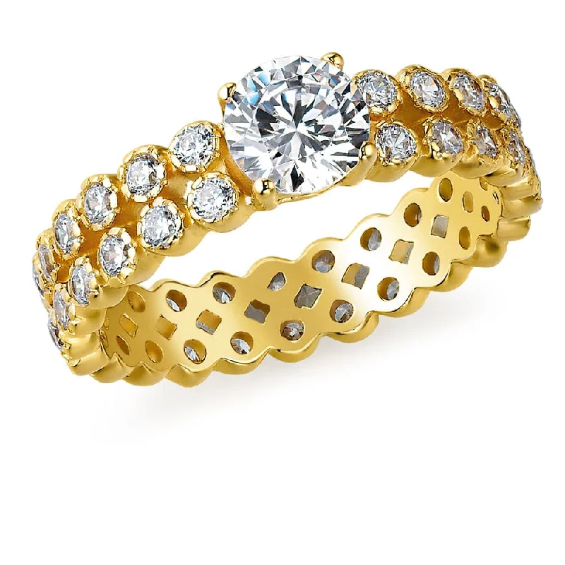 Ladies three-stone ring-Solitaire Showpiece Ring