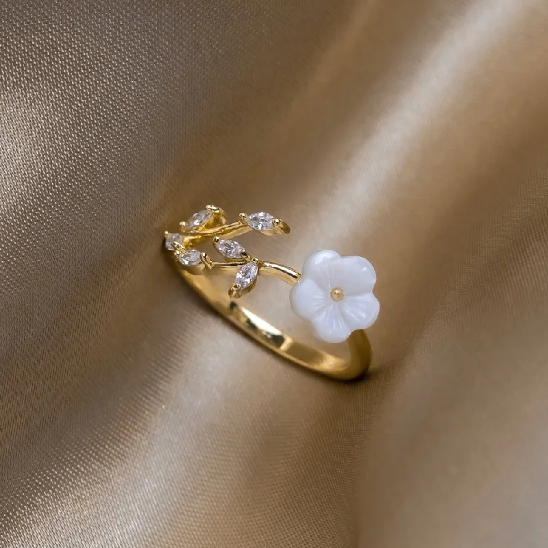 Ladies adjustable gemstone ring-White Blossom Flower Ring