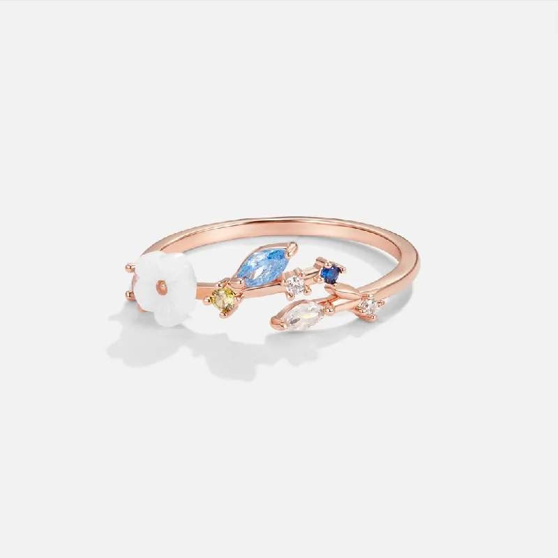 Ladies luxury engagement ring-Crystal White Blossom Rings Rose Gold