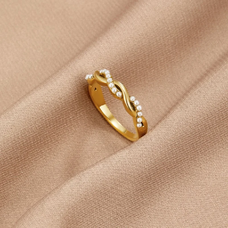 Ladies unique diamond ring-Bella Twist Pearl Ring