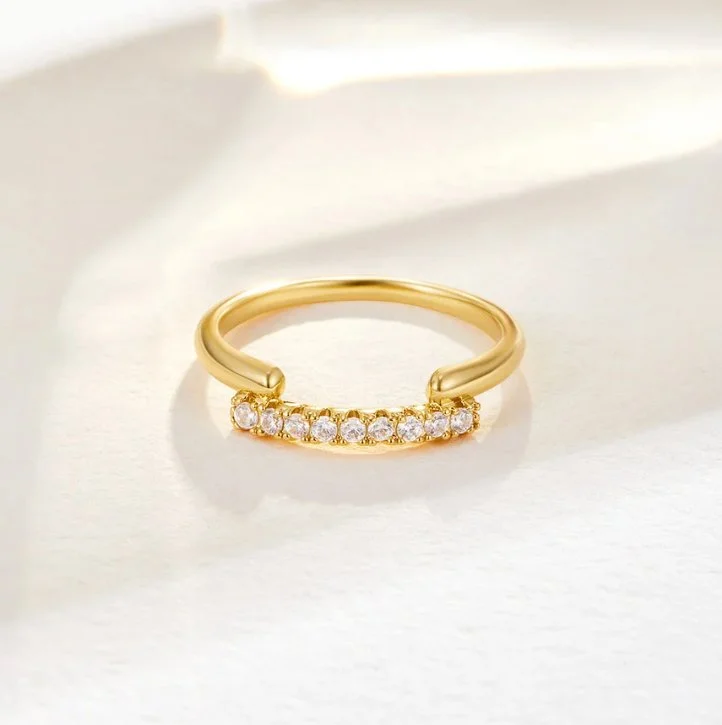 Ladies promise ring-Elise Crystal Gold Ring