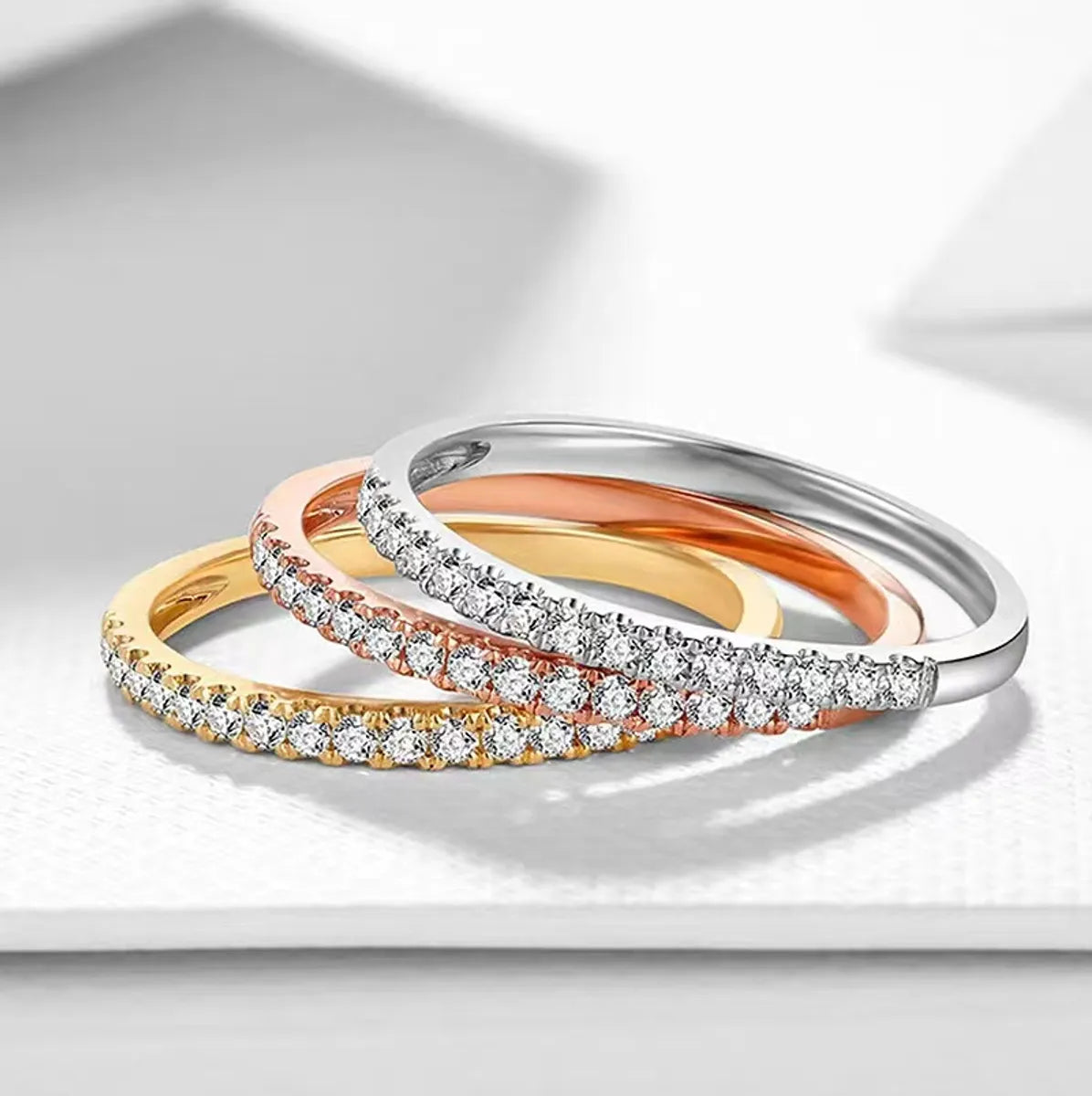 Ladies wedding ring set-Wholesale Simple Style Round Copper Inlay Rose Gold Plated White Gold Plated Gold Plated Zircon Rings