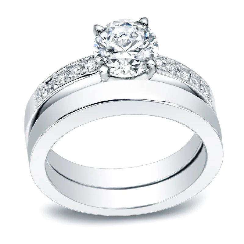 Ladies cushion cut diamond engagement rings-Auriya Platinum 1/2ctw Classic Round Diamond Engagement Ring Set